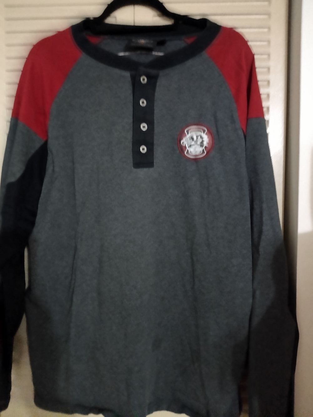 Harley-Davidson Gray and Red Long-Sleeve Henley Shirt